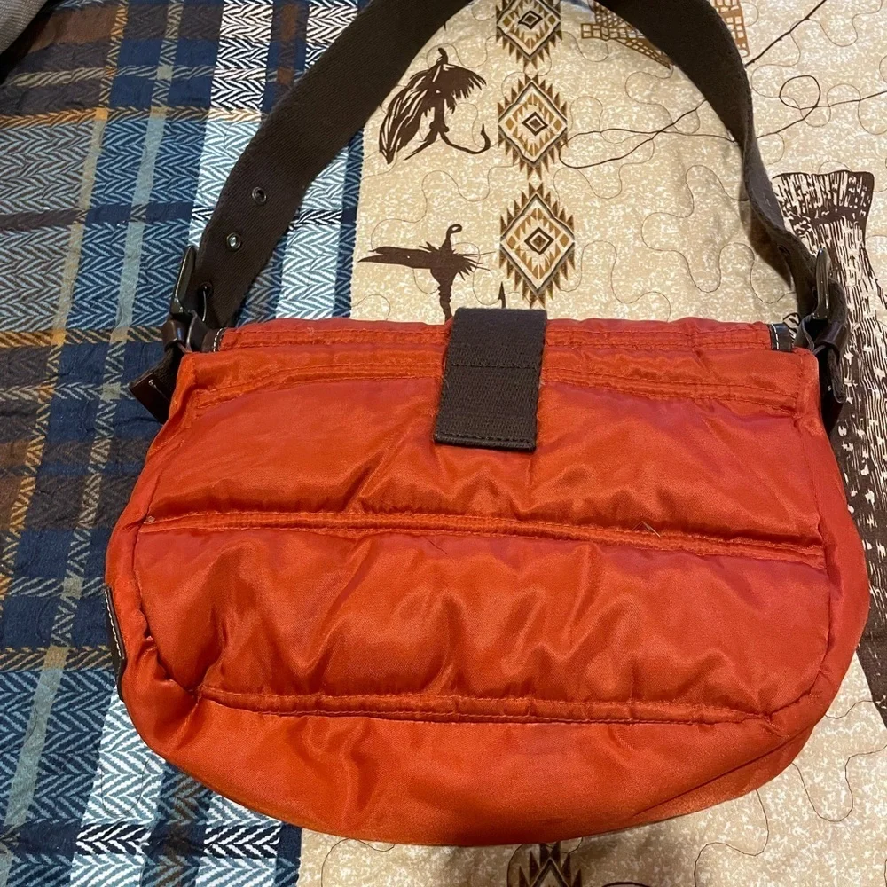 Eddie Bauer Vintage down filled shoulder bag  fits a little below arm pit